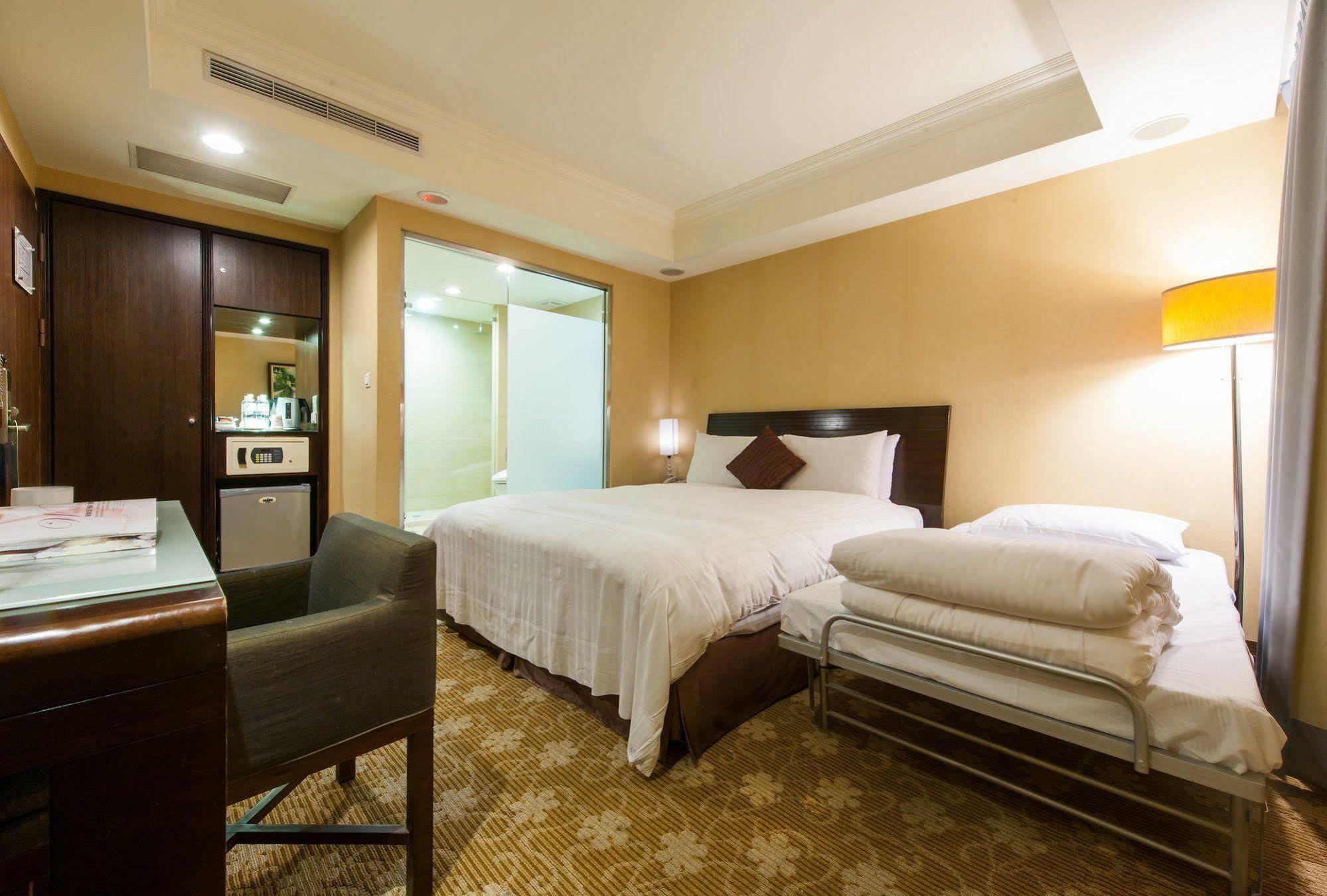 Wish Hotel Taipei Esterno foto