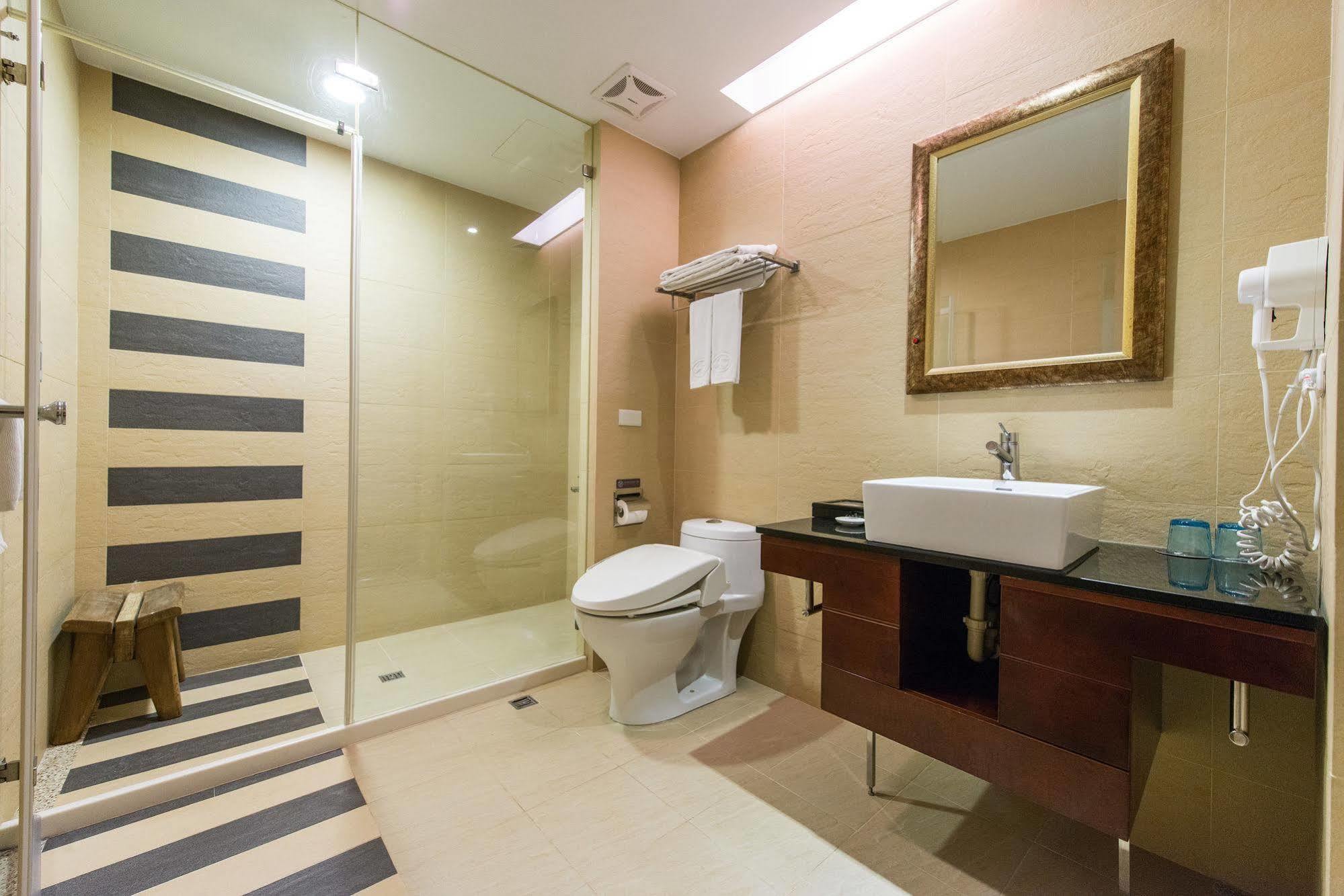 Wish Hotel Taipei Esterno foto